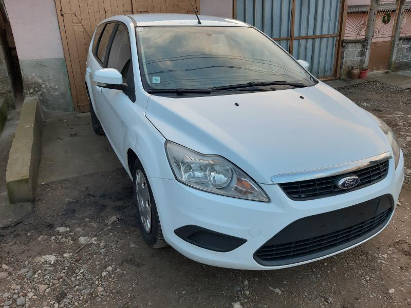 Ford Focus 1.6tdci - изображение 2