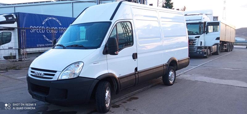 Iveco Daily 2.3 JTD  - изображение 2