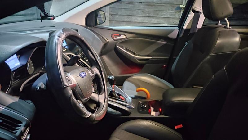 Ford Focus 1.6 SCTi Titaniu - изображение 6