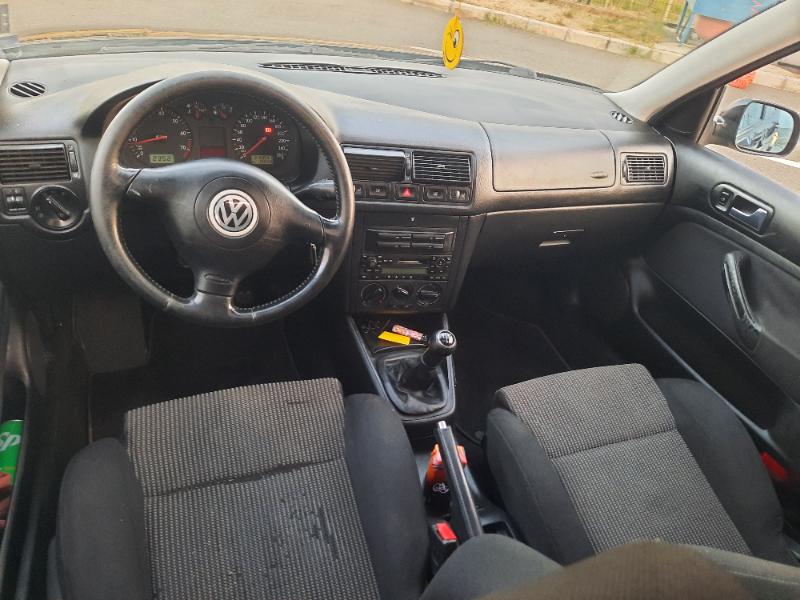 VW Golf 1.6  - изображение 8