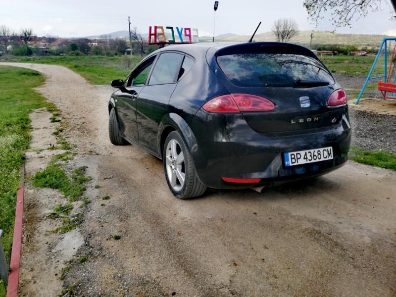 Seat Leon FR 1.6 газ - изображение 2