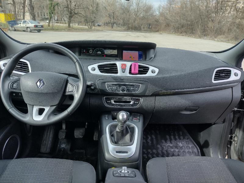 Renault Scenic 1.4 TCe газ/бенз - изображение 9