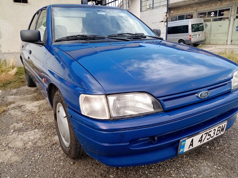 Ford Escort 1800Д - изображение 2