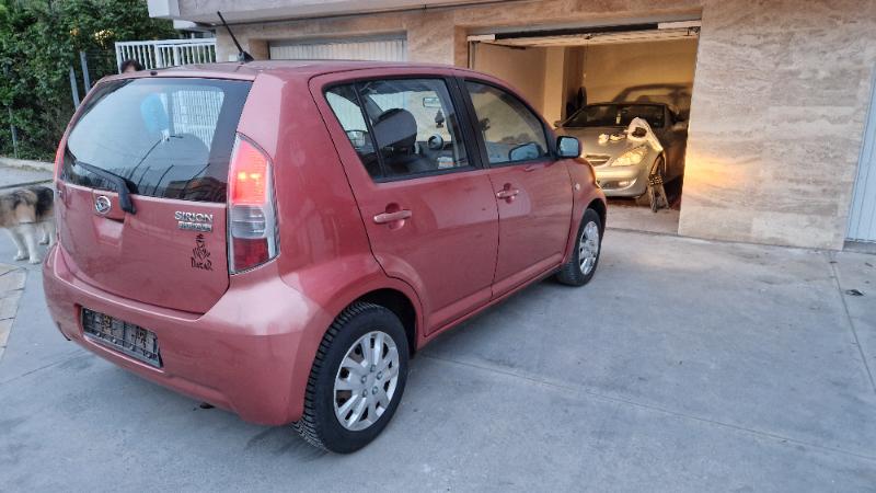 Daihatsu Sirion 1.3 - изображение 4