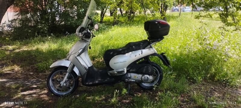 Aprilia Scarabeo 250 ie - изображение 7