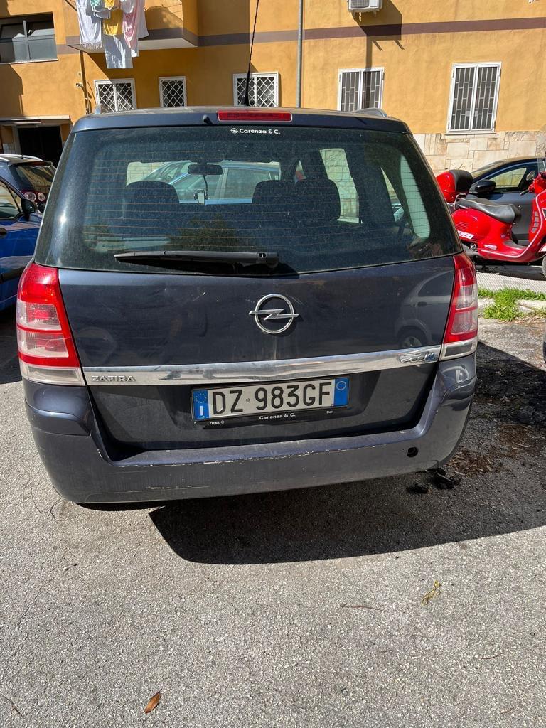 Opel Zafira 1.9 - изображение 4