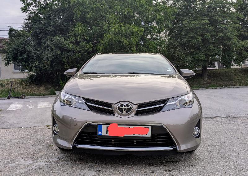 Toyota Auris 1329 - изображение 5