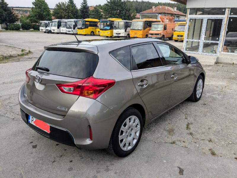 Toyota Auris 1329 - изображение 4