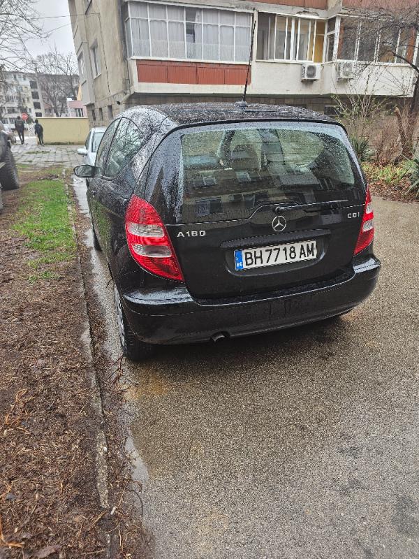 Mercedes-Benz A 180  - изображение 3