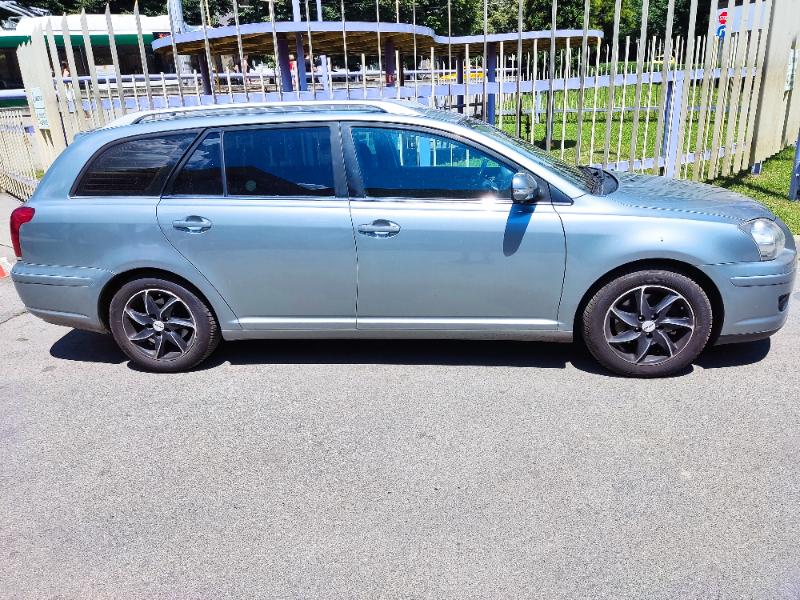 Toyota Avensis 2.0 d4d - изображение 9