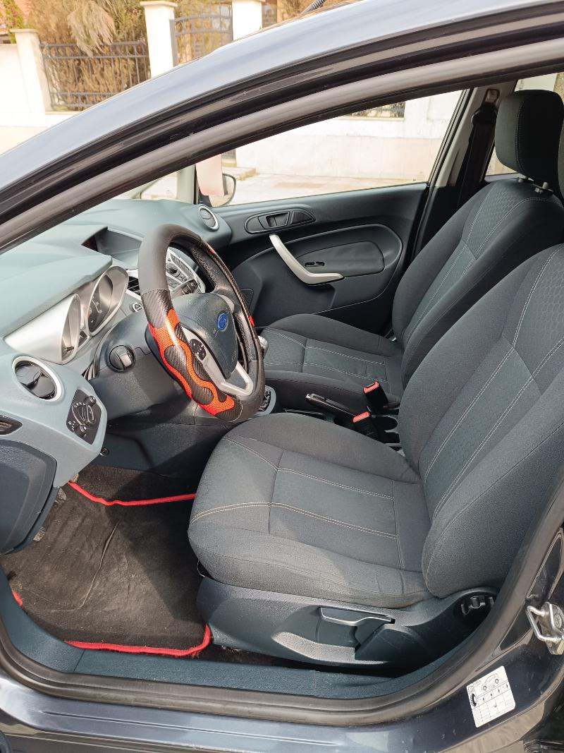 Ford Fiesta 1.6 CDTI - изображение 9