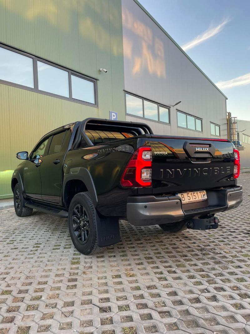 Toyota Hilux Invincible 2.8D - изображение 6