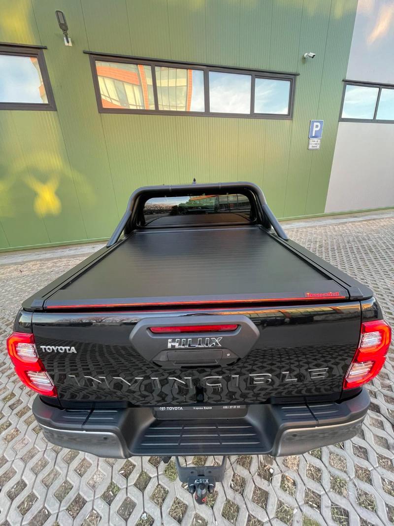 Toyota Hilux Invincible 2.8D - изображение 7