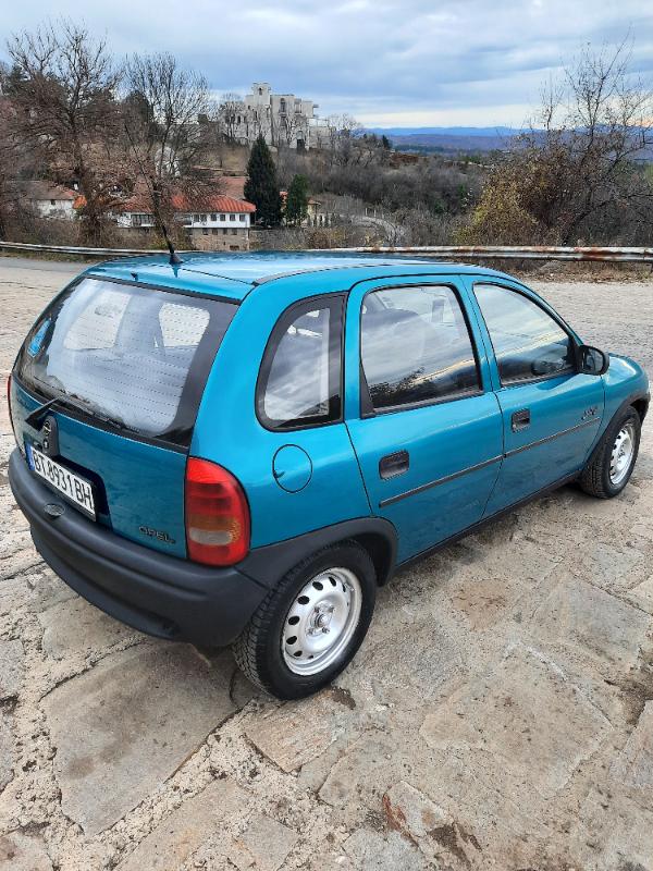 Opel Corsa 1.5 - изображение 4