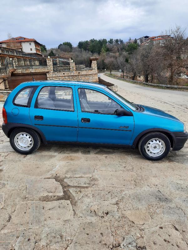 Opel Corsa 1.5 - изображение 2