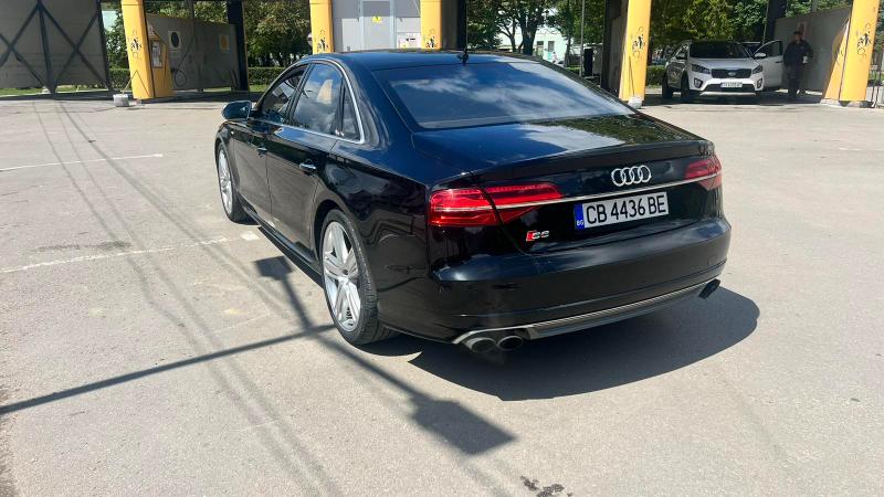 Audi S8 Exclusive - изображение 4