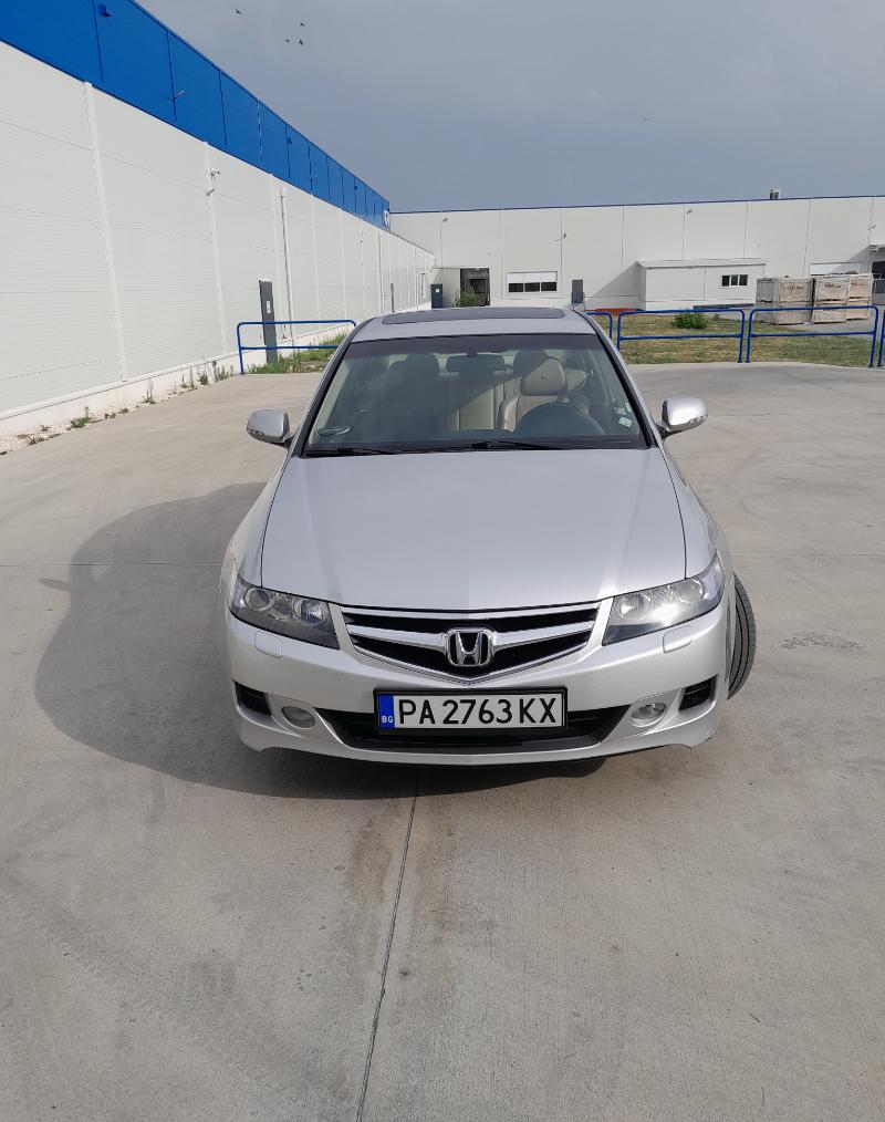 Honda Accord 2.2 D - изображение 1