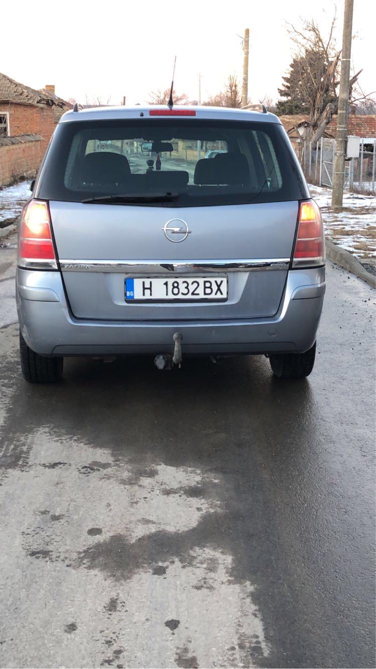 Opel Zafira 1.9 - изображение 3