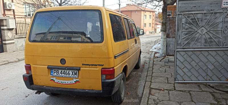 VW Transporter 2.4 - изображение 5