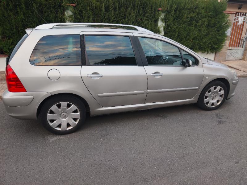 Peugeot 307 1.6 HDI 307SW - изображение 8