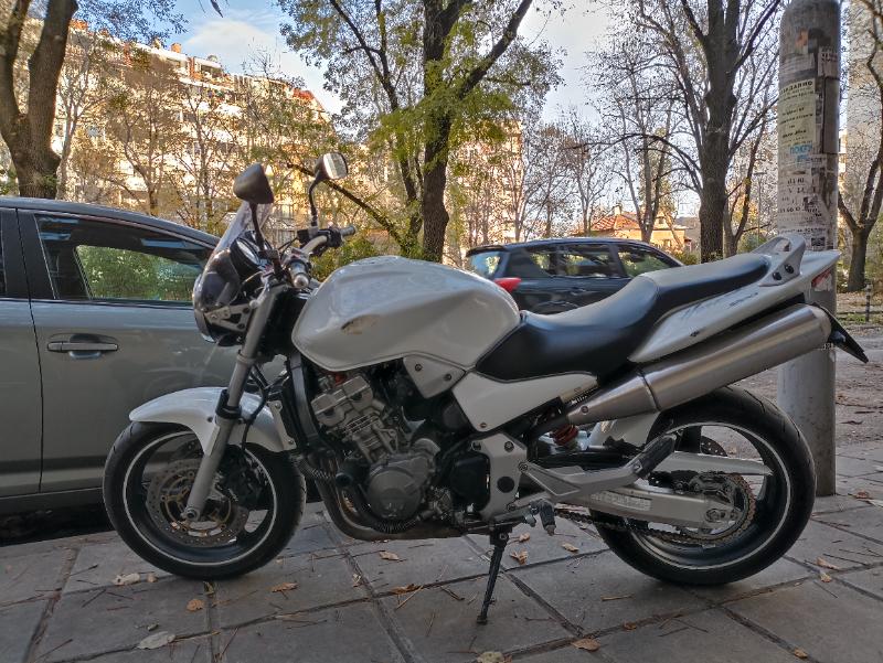 Honda Hornet 900 - изображение 2