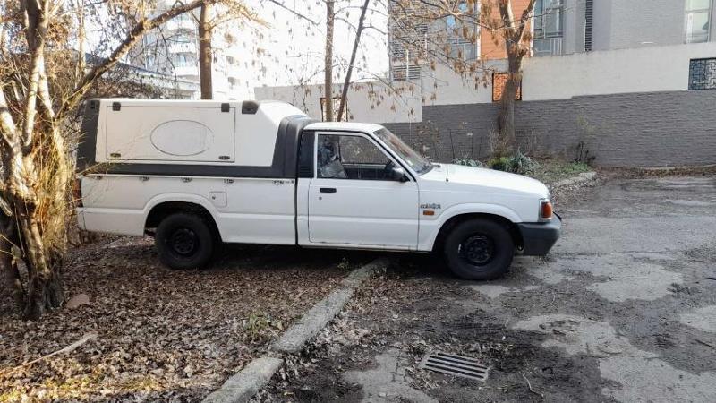 Mazda B2500  - изображение 4