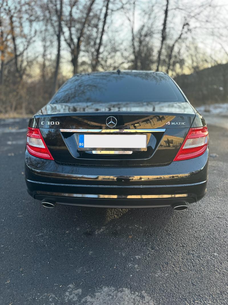 Mercedes-Benz C 300 4 MATIC - изображение 5