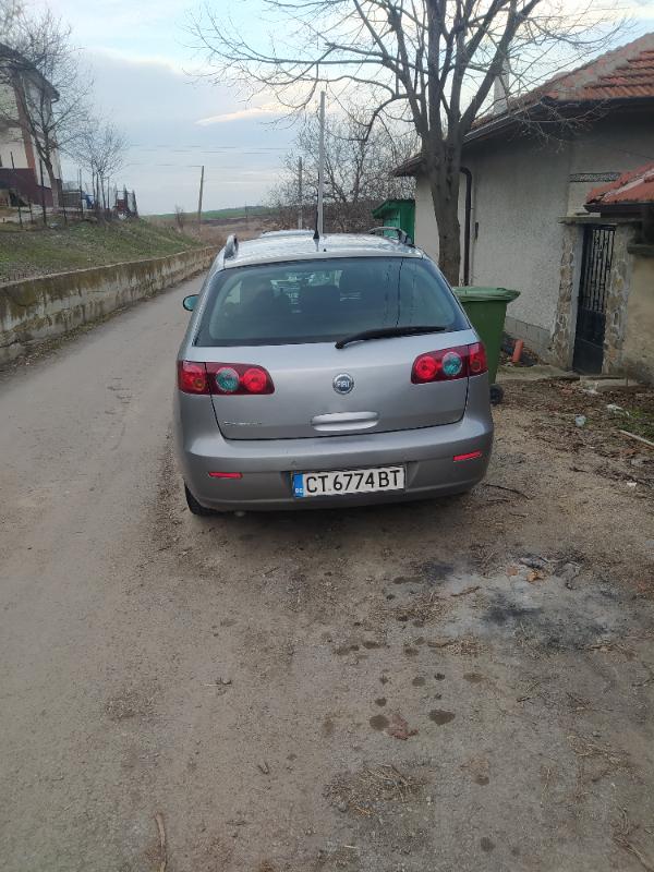 Fiat Croma 1.9  - изображение 5