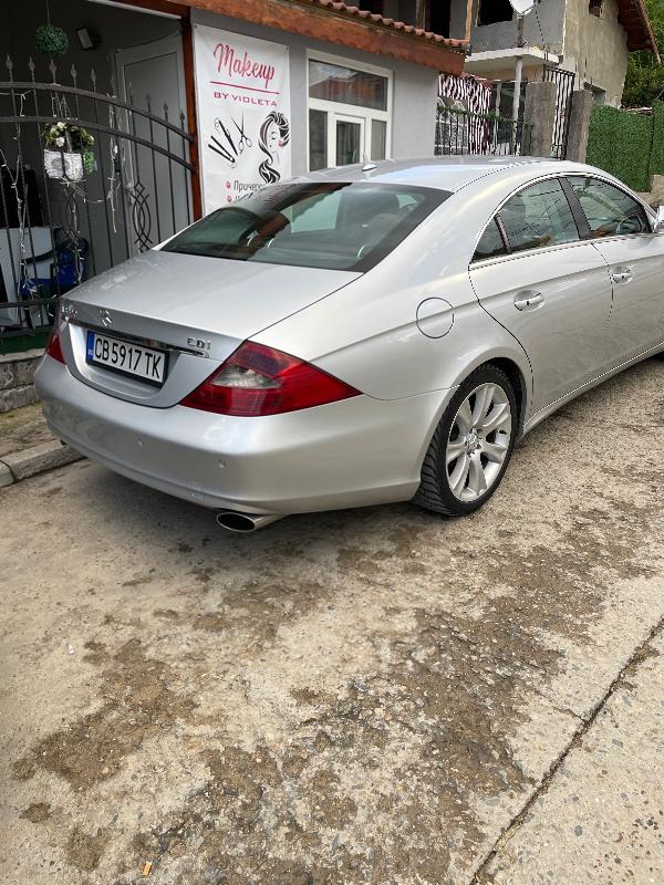 Mercedes-Benz CLS 320  - изображение 6