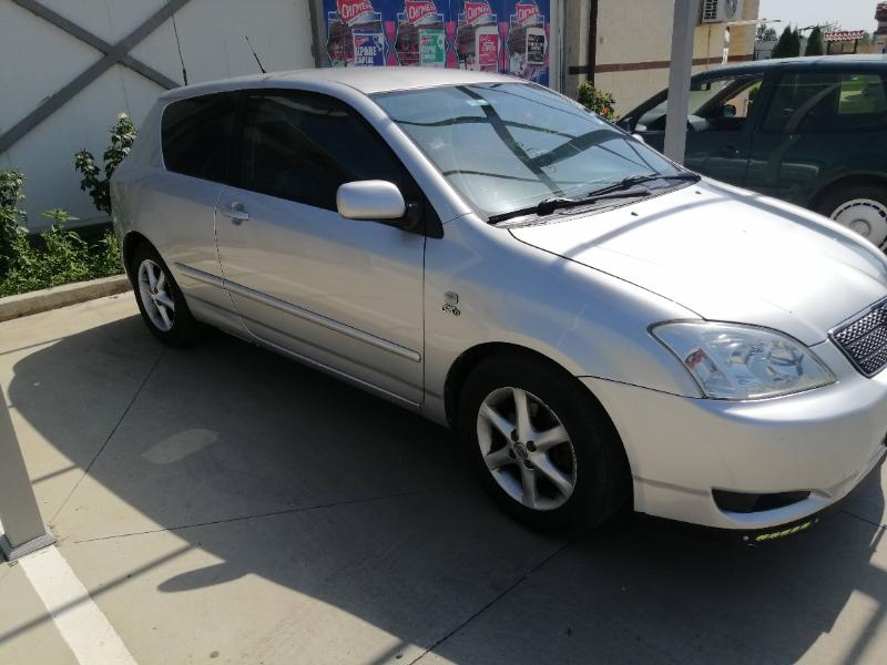 Toyota Corolla 2.0 cdi - изображение 2