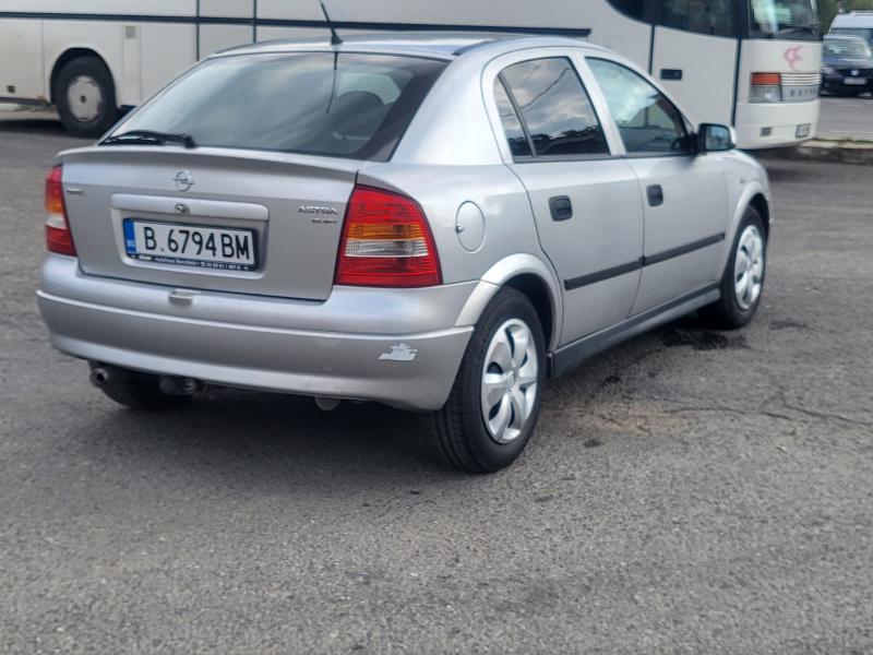 Opel Astra 1.8 - изображение 4