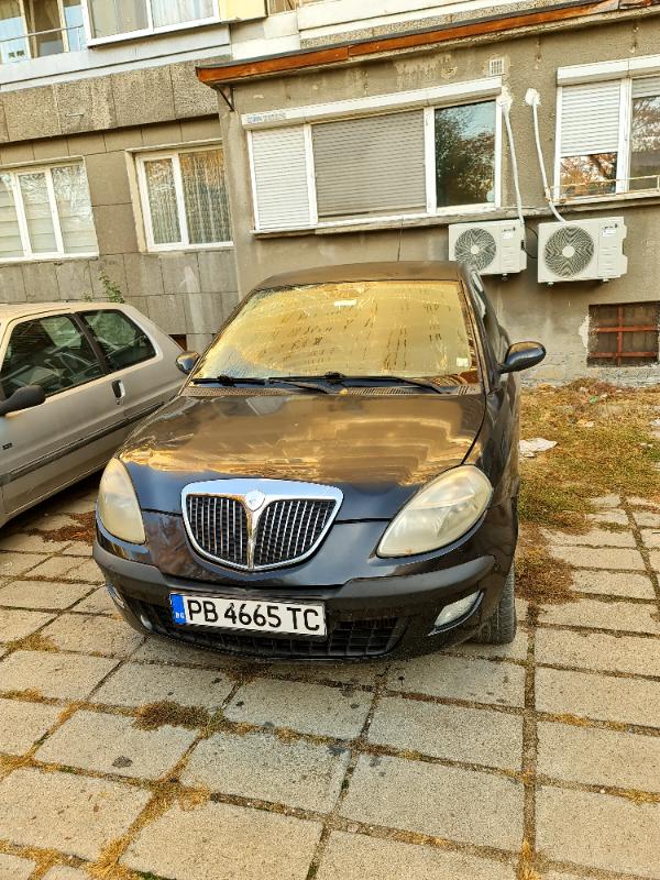 Lancia Ypsilon 1300 - изображение 4