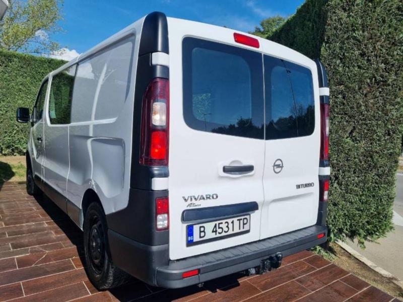 Opel Vivaro 1.6 - изображение 6