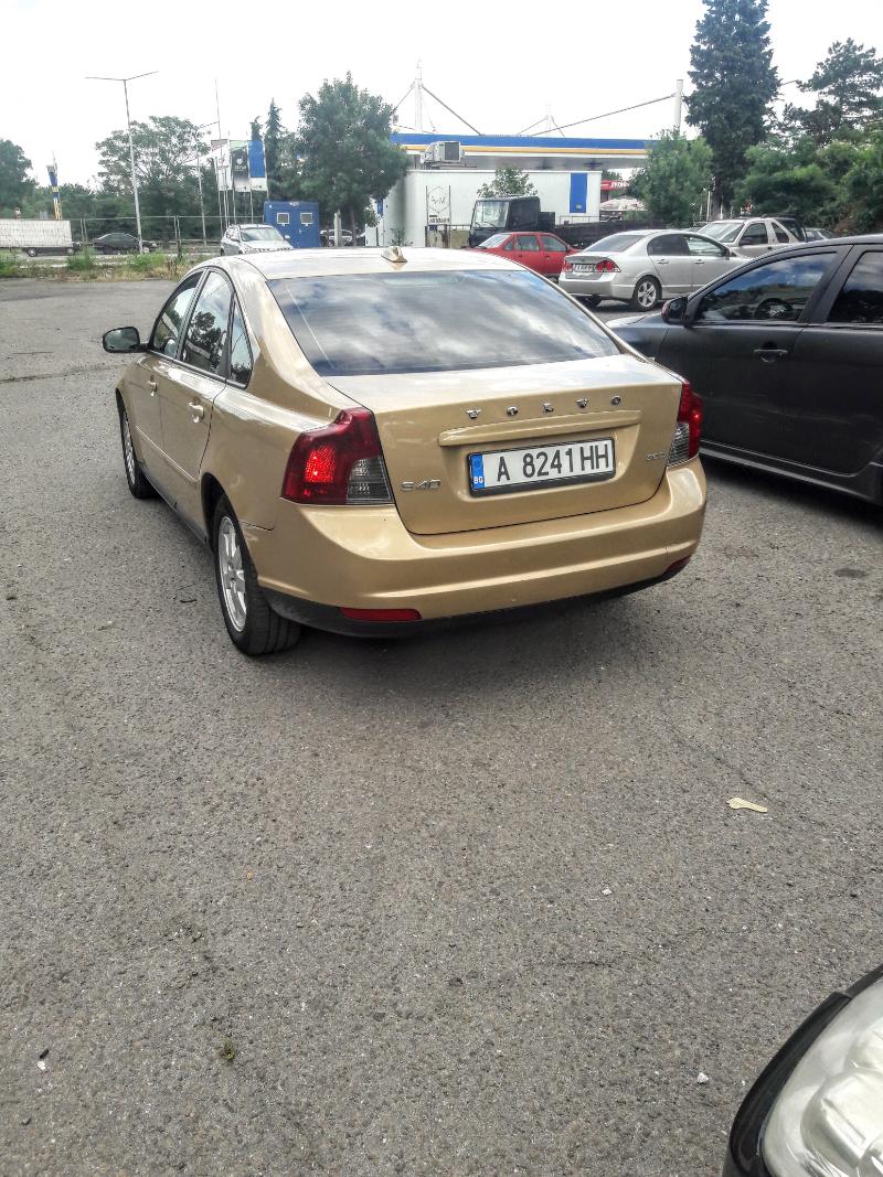 Volvo S40 2.0TDI - изображение 4