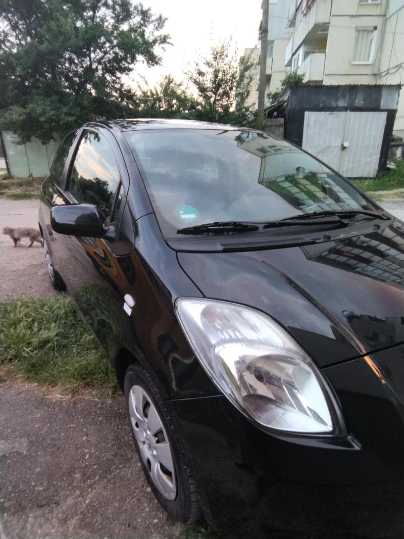 Toyota Yaris 1.3vvt-i - изображение 2