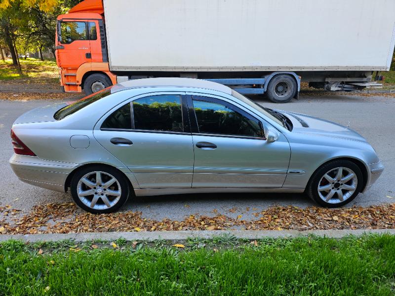 Mercedes-Benz C 220 2.2cdi 143к.с. - изображение 9