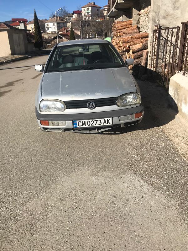 VW Golf 1,4 - изображение 4