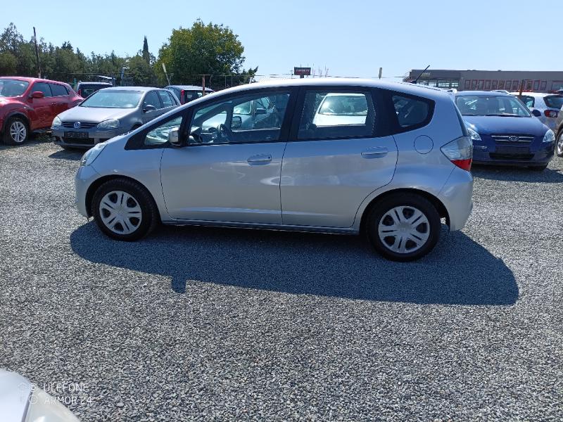 Honda Jazz 1.4 бензин - изображение 7