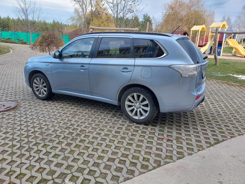 Mitsubishi Outlander  - изображение 6