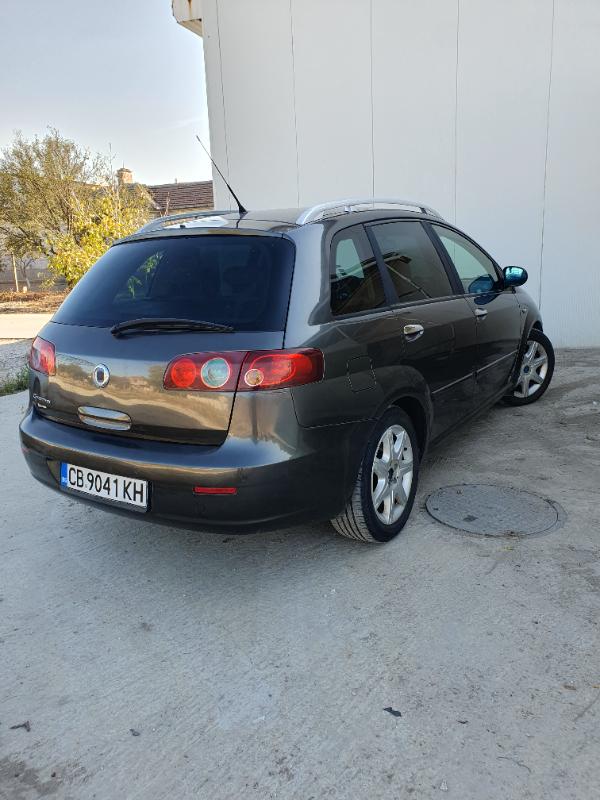 Fiat Croma 1.9 автоматик - изображение 4