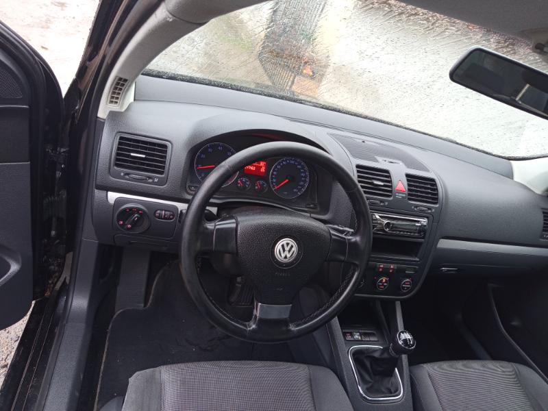 VW Golf 1.6 бензин 102ps - изображение 2