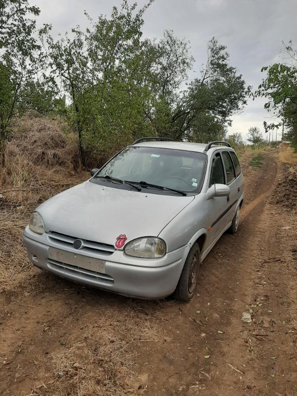 Opel Corsa 1.4 16v - изображение 5