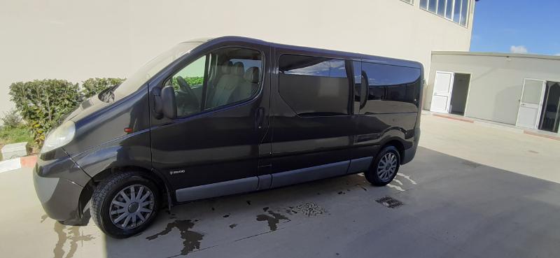 Opel Vivaro 2,5 CDTI TOUR  - изображение 6