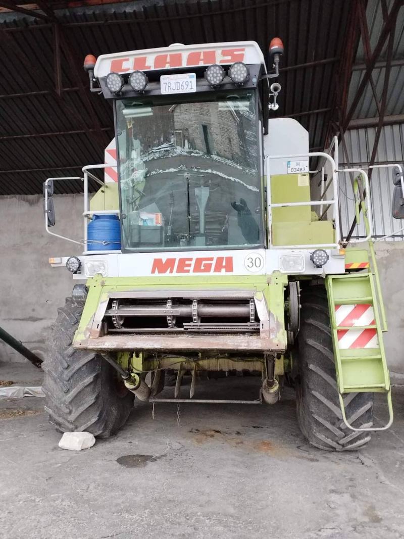 Комбайн Claas MEGA 218 - изображение 2