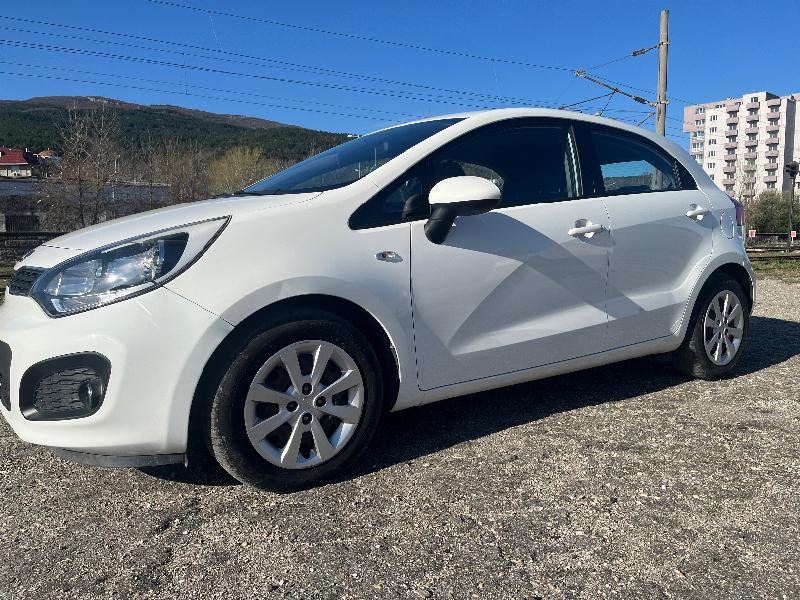 Kia Rio 1.1CRDI 75kc - изображение 5