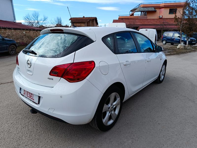 Opel Astra 1.7 CDTI - изображение 5