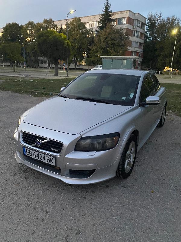 Volvo C30 1.6 - изображение 2