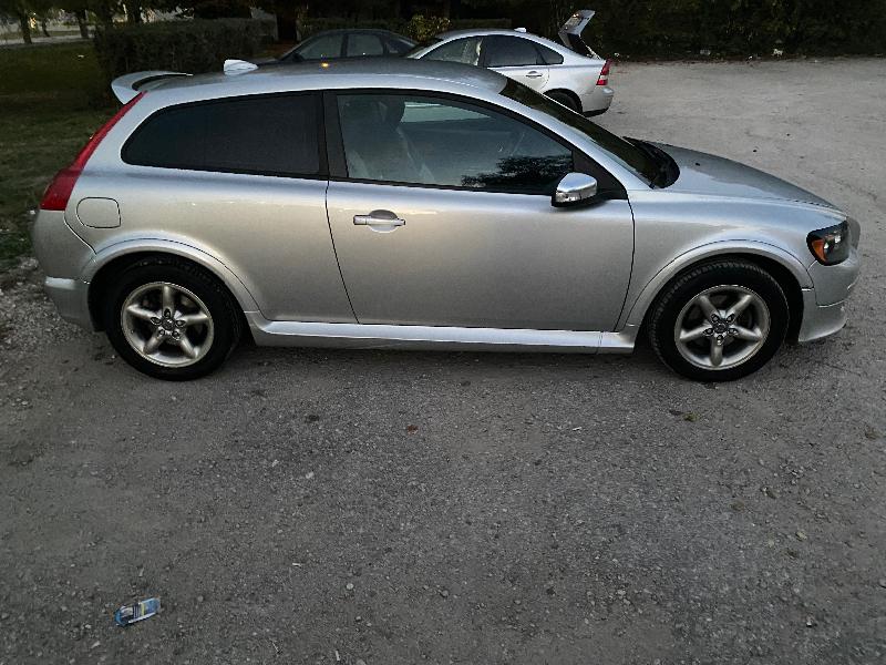 Volvo C30 1.6 - изображение 4