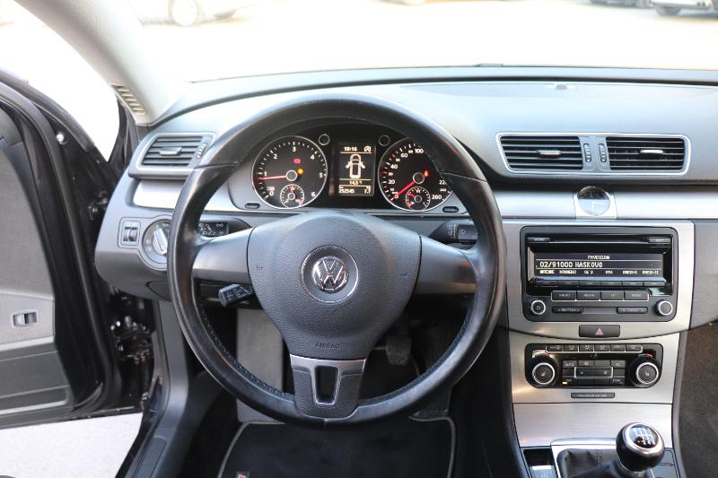 VW Passat 1.6TDI, 105k.c  - изображение 8