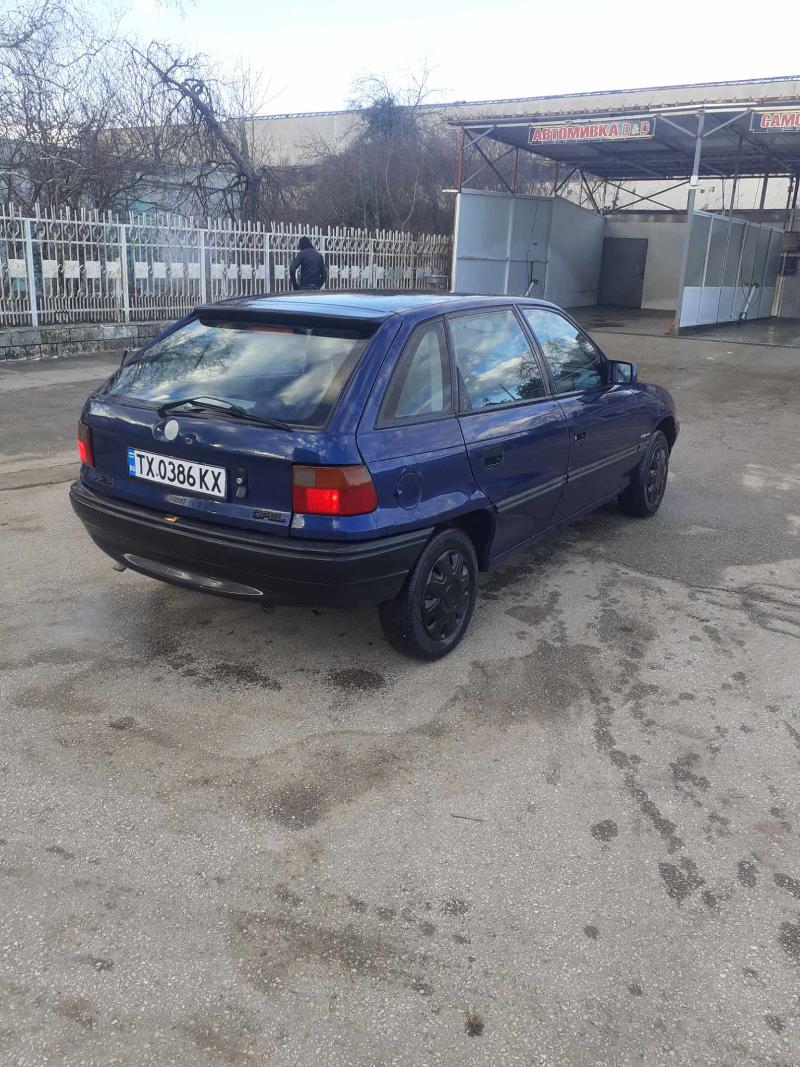 Opel Astra 1.4 газ-бензин - изображение 5